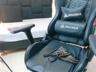 Erotinis vaizdo pokalbis lararoberts1