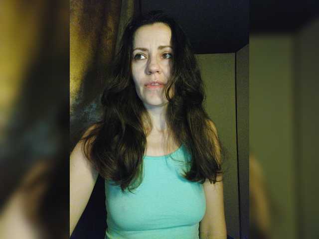 Transliacijos ekrano nuotraukos Larianna