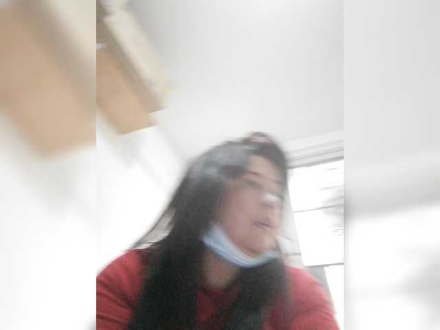 Transliacijos ekrano nuotraukos chicafresita
