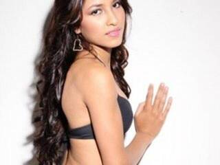 Erotinis vaizdo pokalbis LatinBebe