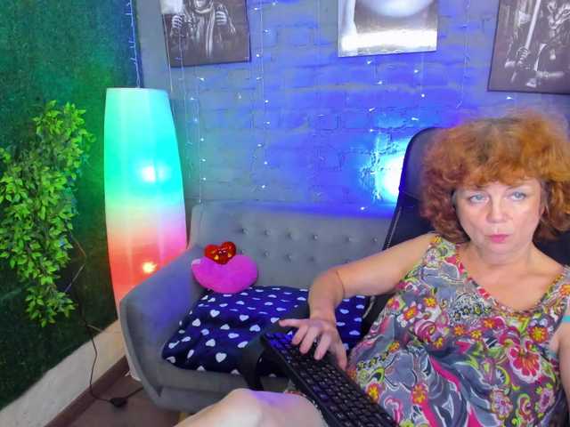 Nuotraukos Laura-Gracy Hello guys) Welcome in my erotic show Show tits 200