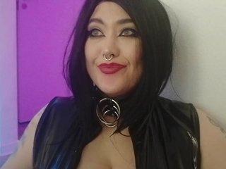 Erotinis vaizdo pokalbis Laura-Wicked
