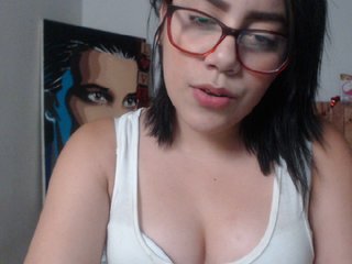 Nuotraukos LaurenJohnsom Night of lingerie red, u like my new look? STRIP AT GOAL, You can make me happy and moan with the vibes inside my pussy #latina #ass #bigass #cum #squirt #anal #lovense