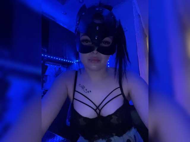 Transliacijos ekrano nuotraukos Laurie-Mindy