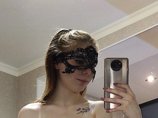 Erotinis vaizdo pokalbis Lava-Angel