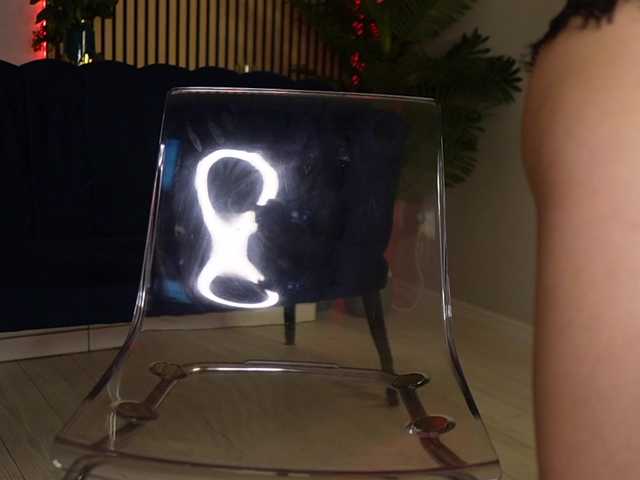 Transliacijos ekrano nuotraukos LeahSauvage