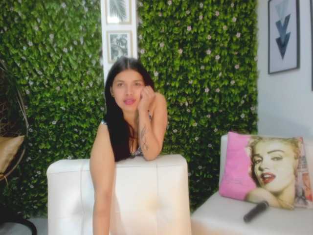 Transliacijos ekrano nuotraukos LeahScott