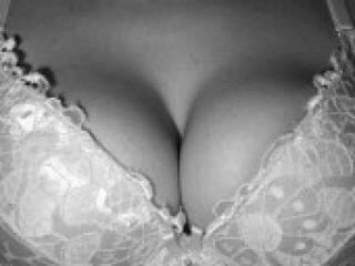 Erotinis vaizdo pokalbis ledigold