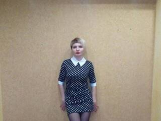 Erotinis vaizdo pokalbis ledimiledi