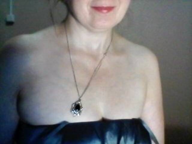 Transliacijos ekrano nuotraukos leeloofire