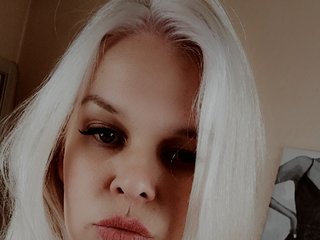 Erotinis vaizdo pokalbis Leila30