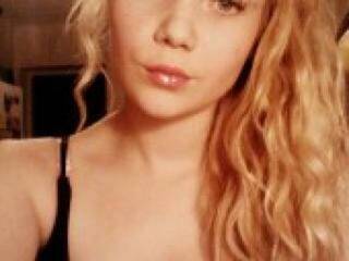 Erotinis vaizdo pokalbis leilalipss