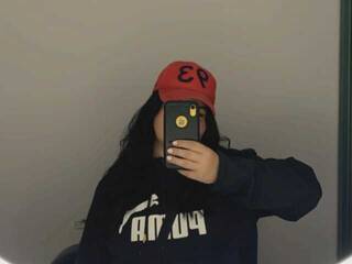 Erotinis vaizdo pokalbis LeilaSweetCat