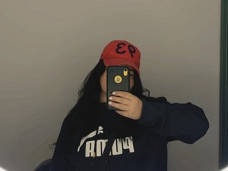 Erotinis vaizdo pokalbis LeilaSweetCat