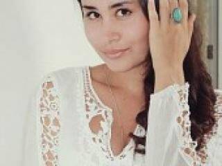 Erotinis vaizdo pokalbis leillaa