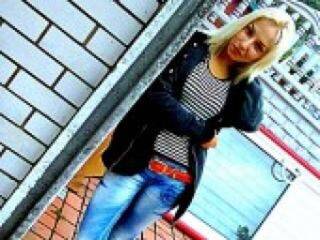 Erotinis vaizdo pokalbis lenusik177