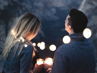 Erotinis vaizdo pokalbis Leo-Genesis24