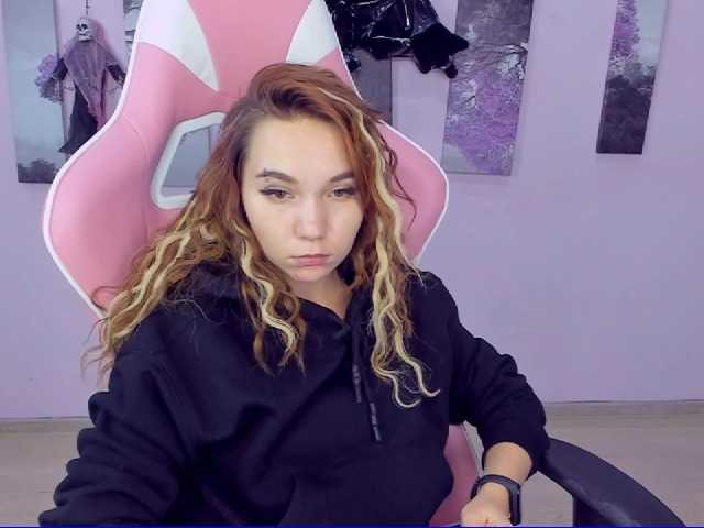 Transliacijos ekrano nuotraukos LessiFox