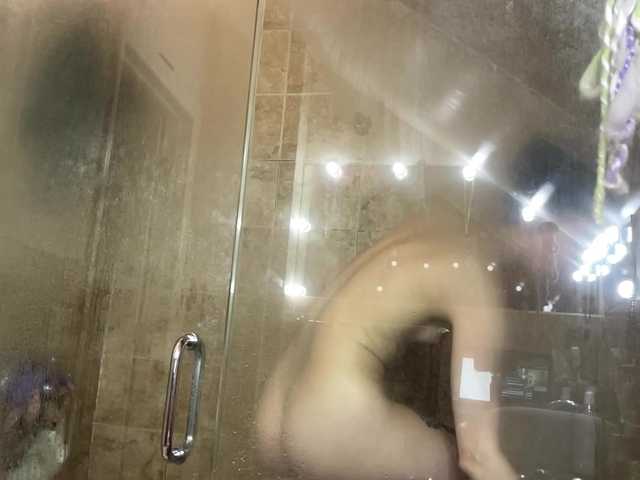 Transliacijos ekrano nuotraukos LettyLechery