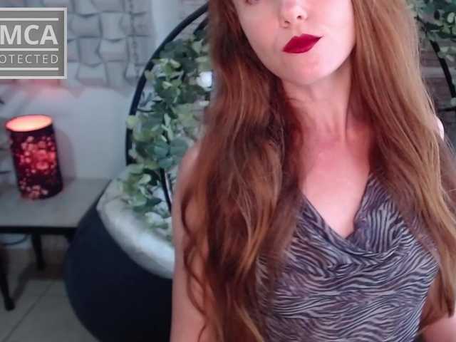 Nuotraukos levurassets #sexy #sweet #petite #redhead LUSH ❤ Tip Menu ❤ 640 to Skirt Off ❤Face in Pvt ❤ Roll the Dice ❤