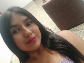 Erotinis vaizdo pokalbis LexiiBloom