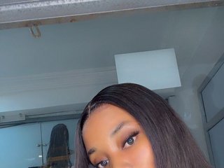 Erotinis vaizdo pokalbis LexyVyei