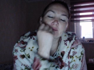 Nuotraukos Leyla-Smile17 HELLO GUYS!!! HELP ME REACH MY GOAL TILL MY BIRTHDAY!!! I NEED JUST 1500 TKNS!! HUGS AND KISSES!!!