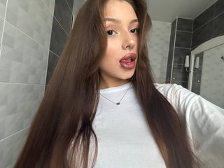 Erotinis vaizdo pokalbis LeylaBrooklyn