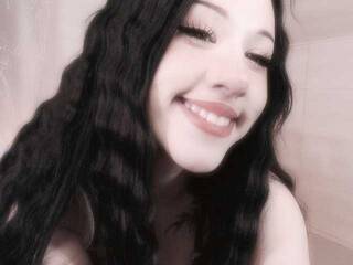 Erotinis vaizdo pokalbis Nucecubi