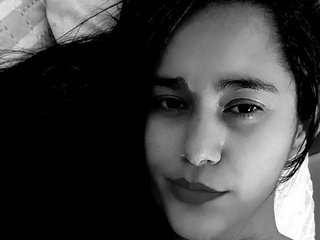 Erotinis vaizdo pokalbis Liahra