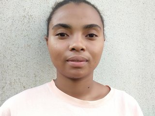 Erotinis vaizdo pokalbis Liane