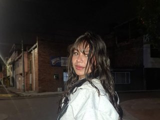 Erotinis vaizdo pokalbis LiaTeylor