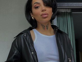 Erotinis vaizdo pokalbis LiberianGirlx