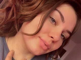 Erotinis vaizdo pokalbis LidaXLoves