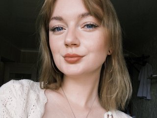 Erotinis vaizdo pokalbis lil-alicia