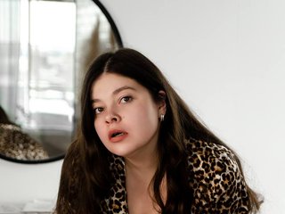 Erotinis vaizdo pokalbis Lila-Linds