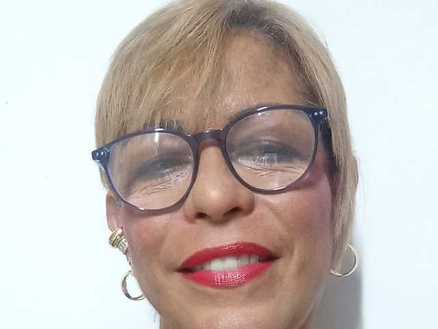 Profilio nuotrauka Lili-hung1