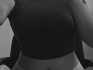 Erotinis vaizdo pokalbis Lilikiss