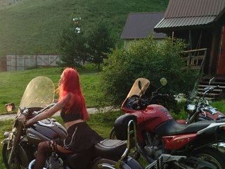 Erotinis vaizdo pokalbis Lilit696