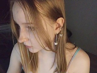 Erotinis vaizdo pokalbis Lilith-