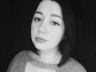 Erotinis vaizdo pokalbis LillieCunnin