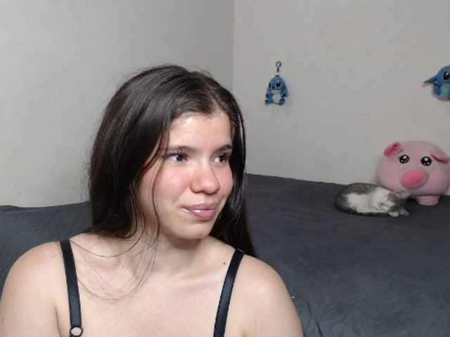 Nuotraukos Lillo-77 ♥SQUIRT SHOW + FINGERS IN MY ASS 555 TOKENS♥