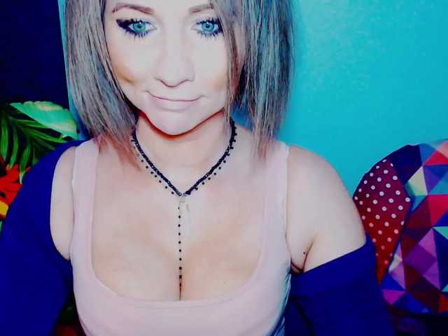 Nuotraukos Lilly666 hey guys, ready for fun? i view cams for 50, to get preview of me is 70. lovense on, low 20, med 40, high 60. yes i use mic and toys, lets make it wild