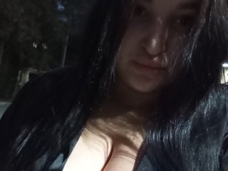 Erotinis vaizdo pokalbis Lily8