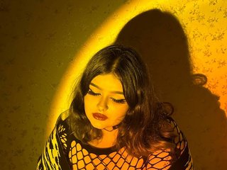 Erotinis vaizdo pokalbis Lilya-milky