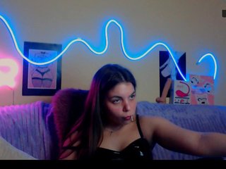 Erotinis vaizdo pokalbis lilyBronks89