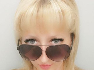 Erotinis vaizdo pokalbis Linaloveton