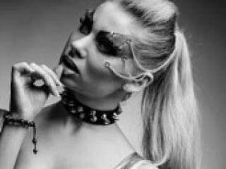 Erotinis vaizdo pokalbis lincismile