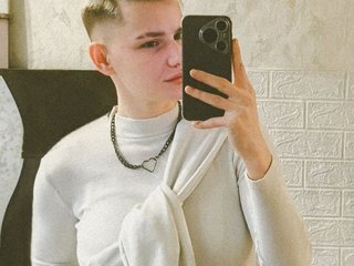 Erotinis vaizdo pokalbis LindaBryantt