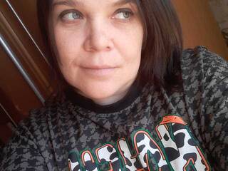 Erotinis vaizdo pokalbis LINDAbv